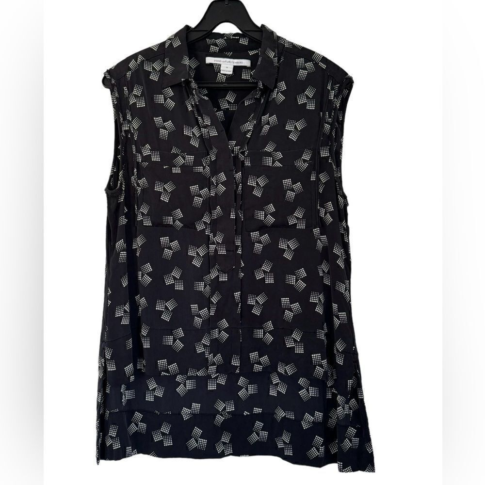 Diane Von Furstenberg Black/White Lensley Sleeveless Top Size 10